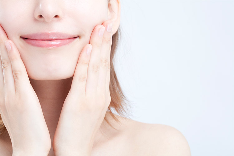 クリームファンデーションの利用イメージ