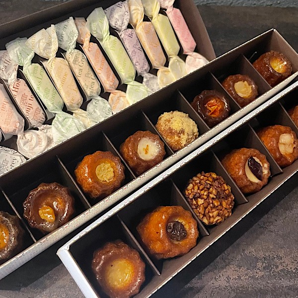 ギフトにする際の注意点：賞味期限と配送方法を確認（イメージ）