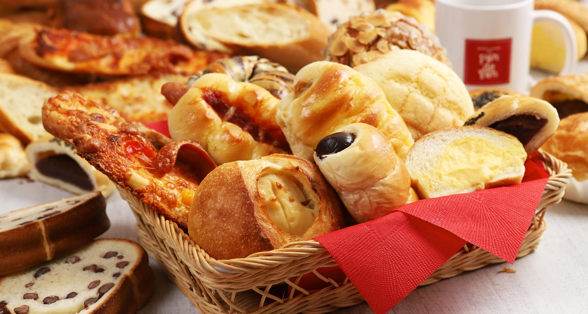 パンの冷凍保存とリベイクのイメージ